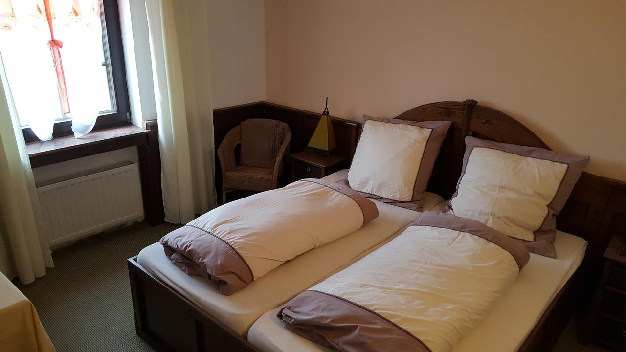 Landhotel Zum Doppeldecker Kirchen  Luaran gambar