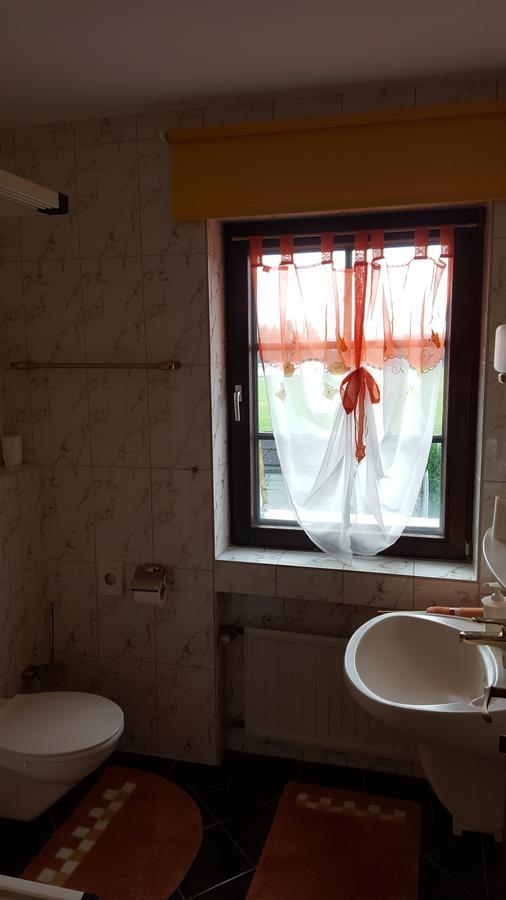 Landhotel Zum Doppeldecker Kirchen  Luaran gambar