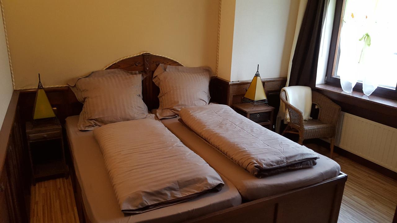 Landhotel Zum Doppeldecker Kirchen  Luaran gambar