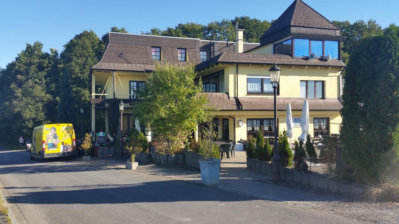 Landhotel Zum Doppeldecker Kirchen  Luaran gambar